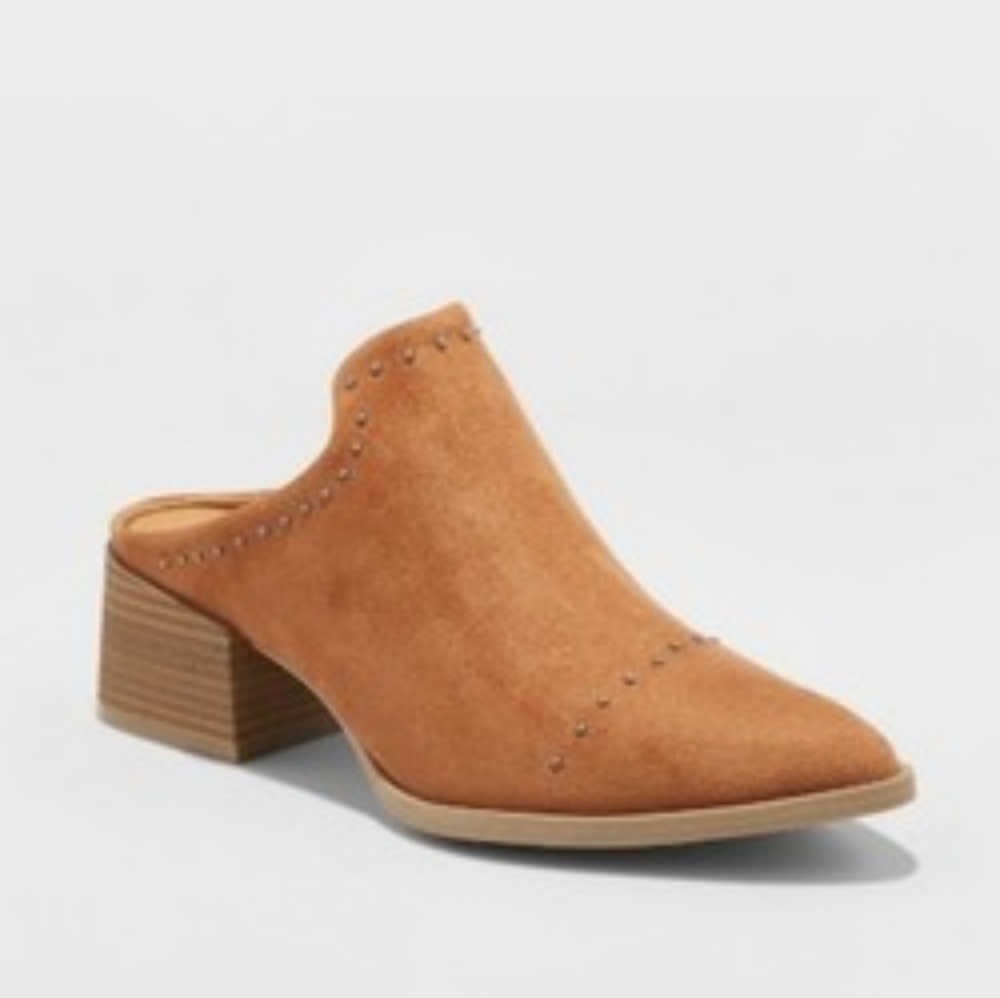 Universal Thread Crista Pointed Toe Mules Cognac